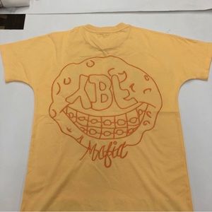 Small, medium,large good quality tees